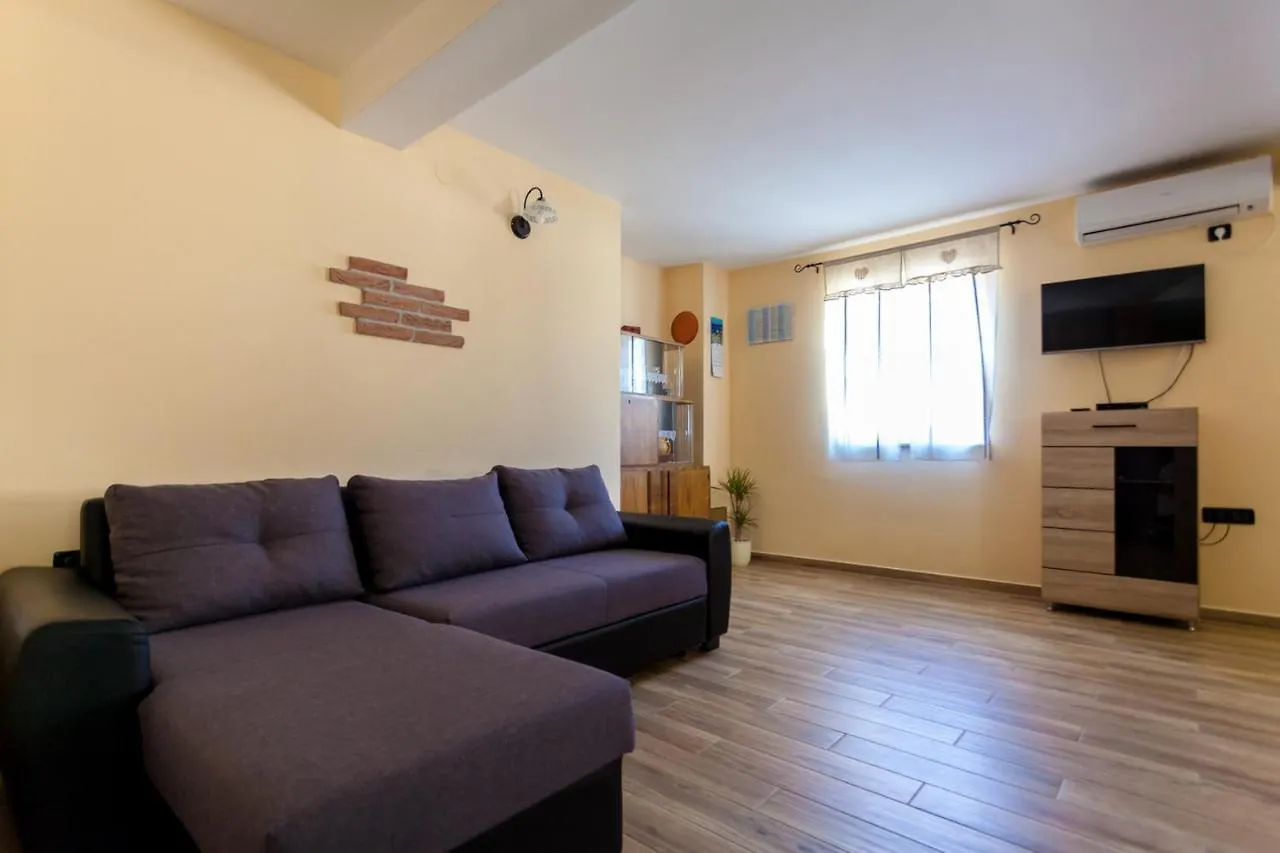 Apartments Dario Porat  Porat (Krk)