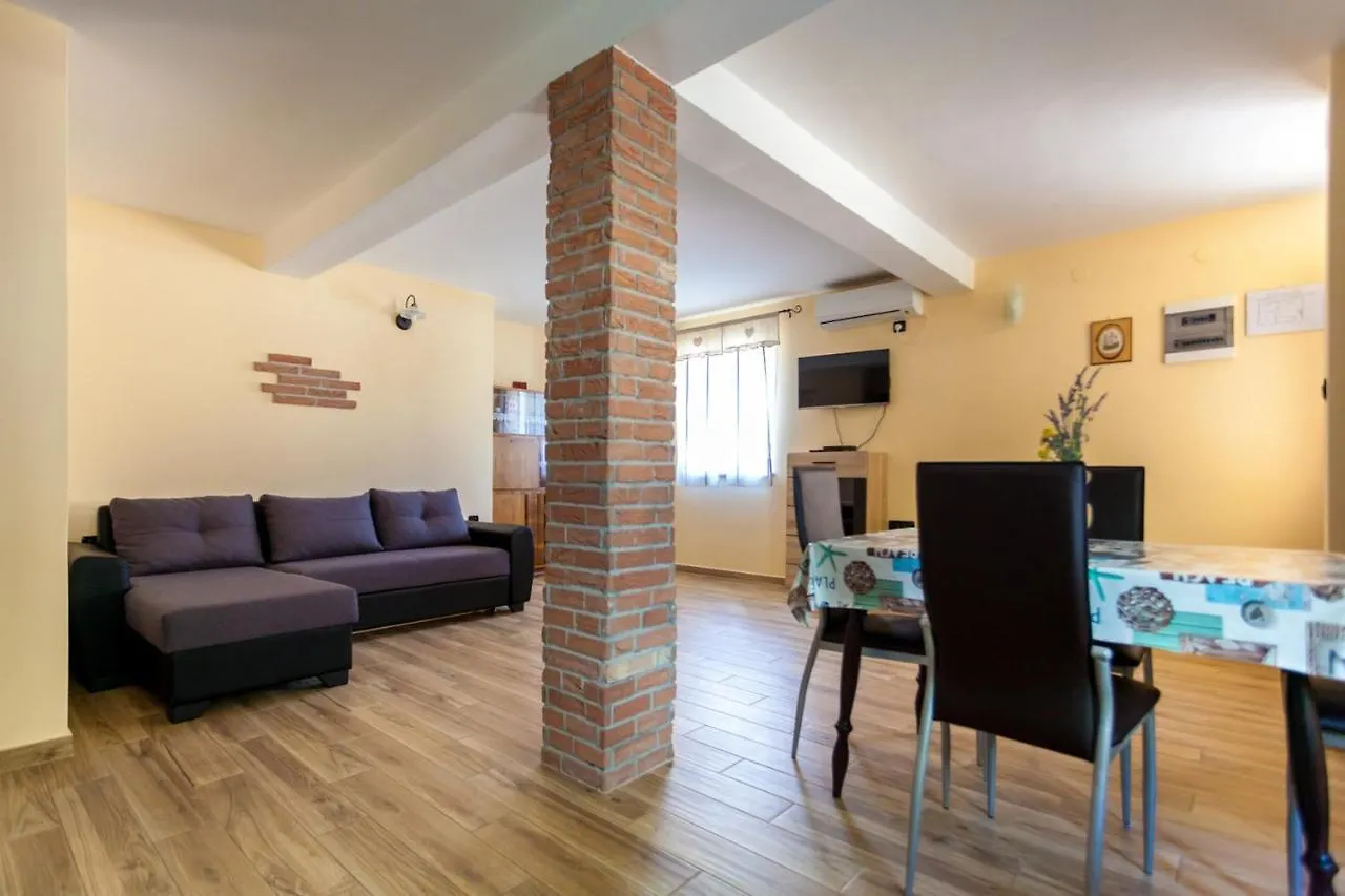 Apartments Dario Porat